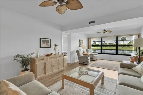 38 Plantation Drive Vero Beach FL 32966