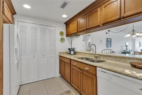 38 Plantation Drive Vero Beach FL 32966