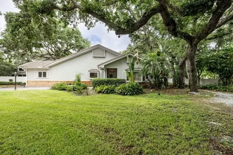 300 S Peppertree Drive Vero Beach FL 32963