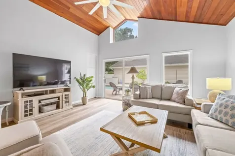 300 S Peppertree Drive Vero Beach FL 32963