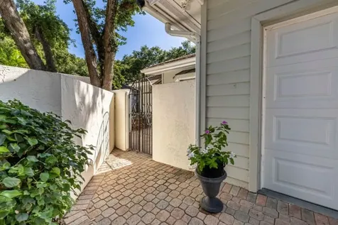 300 S Peppertree Drive Vero Beach FL 32963