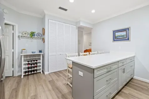 300 S Peppertree Drive Vero Beach FL 32963