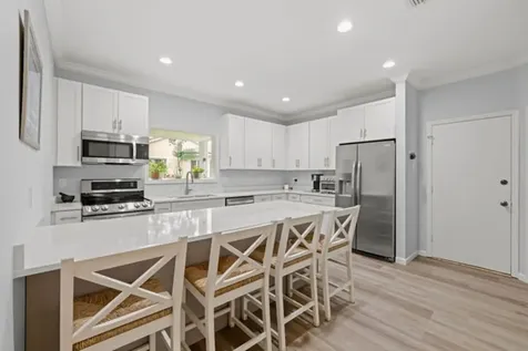 300 S Peppertree Drive Vero Beach FL 32963