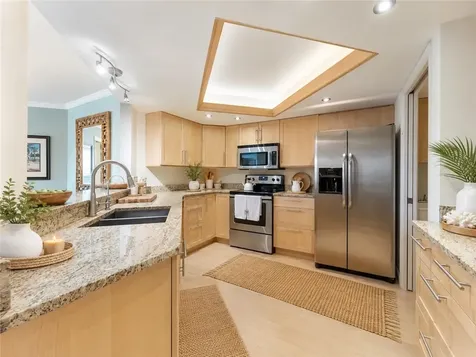 1850 Bay Road Vero Beach FL 32963