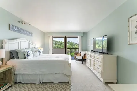 1850 Bay Road Vero Beach FL 32963