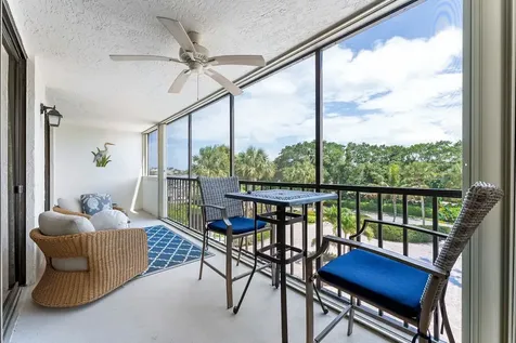 1850 Bay Road Vero Beach FL 32963