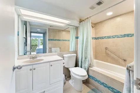 1850 Bay Road Vero Beach FL 32963