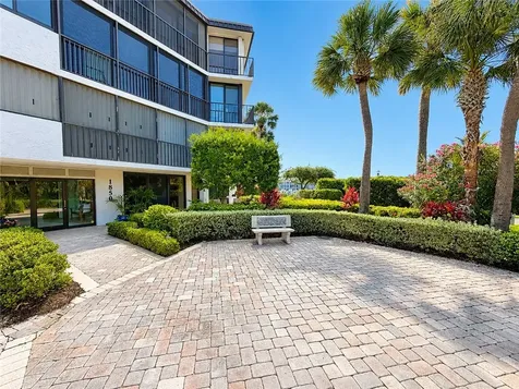 1850 Bay Road Vero Beach FL 32963