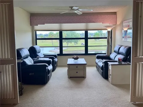 37 Plantation Drive Vero Beach FL 32966