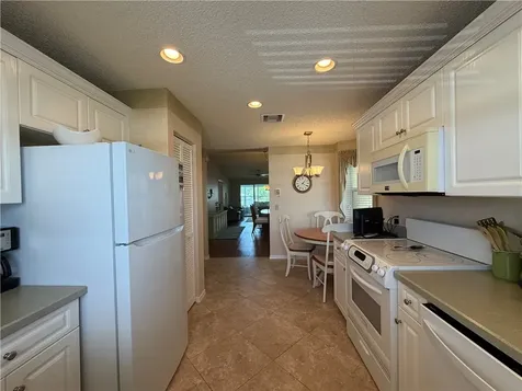 675 W Lake Jasmine Circle Vero Beach FL 32962