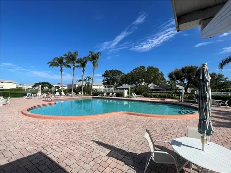 675 W Lake Jasmine Circle Vero Beach FL 32962