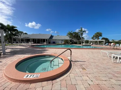 675 W Lake Jasmine Circle Vero Beach FL 32962