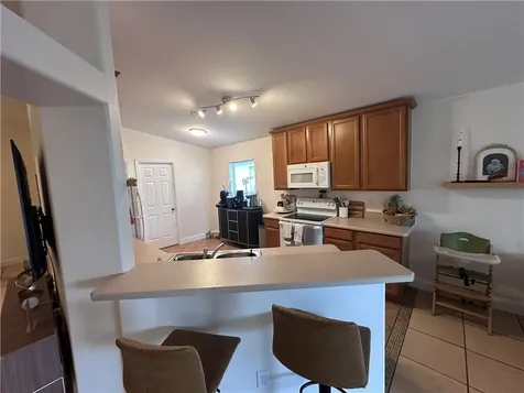 824 Greenleaf Circle Vero Beach FL 32960