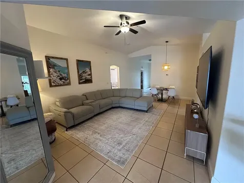 824 Greenleaf Circle Vero Beach FL 32960
