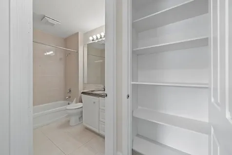 17 Harbour Isle Drive W Fort Pierce FL 34949