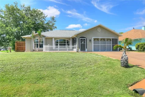243 Dickens Avenue Sebastian FL 32958