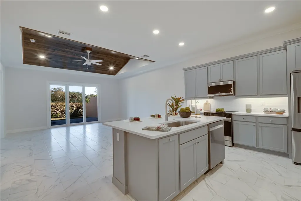 1805 Bridgepointe Circle Vero Beach FL 32967