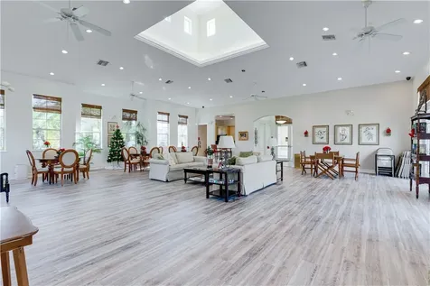 1805 Bridgepointe Circle Vero Beach FL 32967
