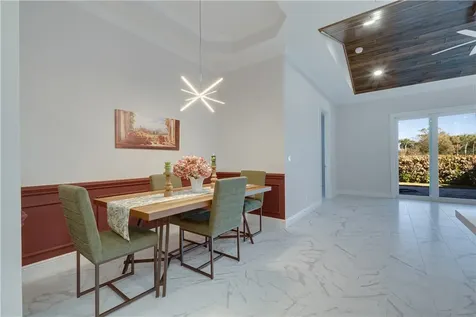 1805 Bridgepointe Circle Vero Beach FL 32967