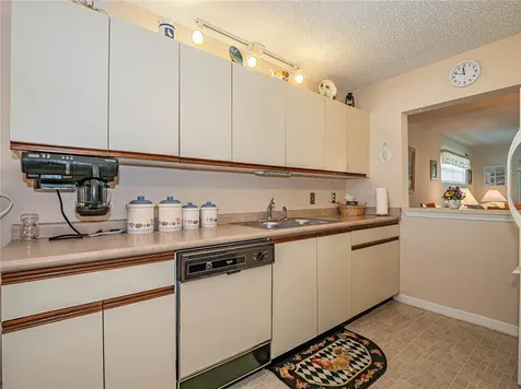 385 Grove Isle Circle Vero Beach FL 32962