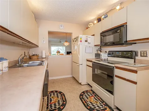 385 Grove Isle Circle Vero Beach FL 32962