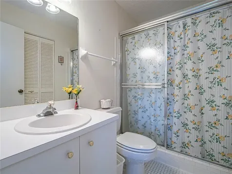 385 Grove Isle Circle Vero Beach FL 32962