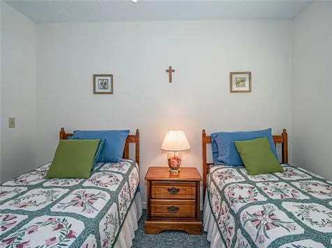 385 Grove Isle Circle Vero Beach FL 32962