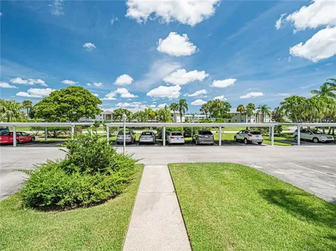 385 Grove Isle Circle Vero Beach FL 32962