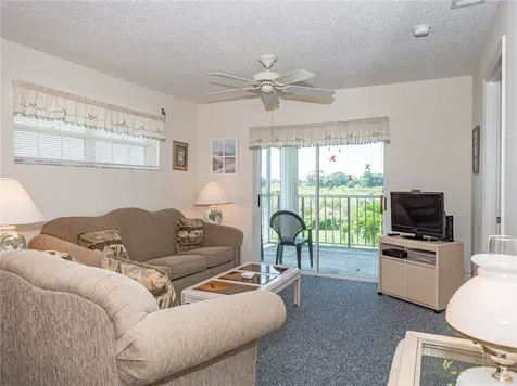 385 Grove Isle Circle Vero Beach FL 32962