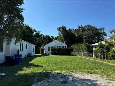 1843 22nd Avenue Vero Beach FL 32960