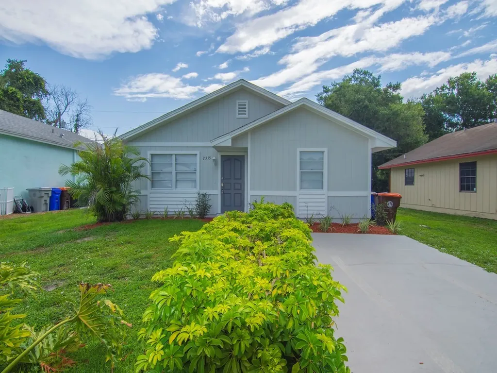 2315 86th Drive Vero Beach FL 32966