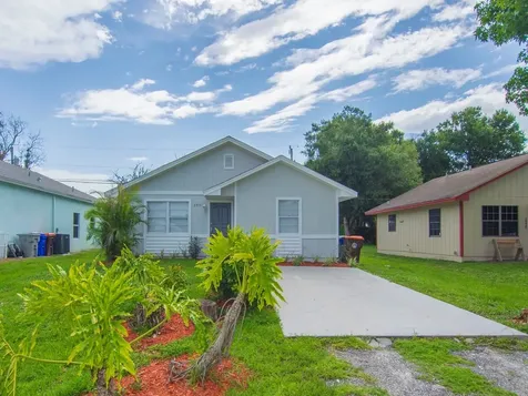 2315 86th Drive Vero Beach FL 32966