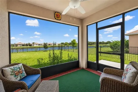 2233 Stratton Terrace SW Vero Beach FL 32968