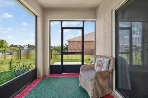 2233 Stratton Terrace SW Vero Beach FL 32968