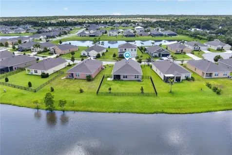 2233 Stratton Terrace SW Vero Beach FL 32968