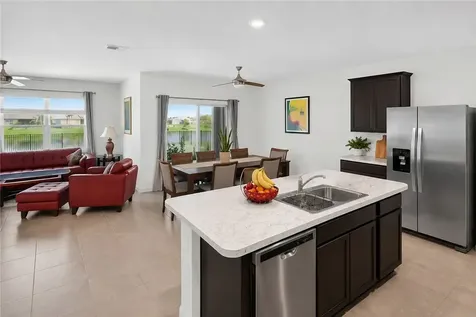 2233 Stratton Terrace SW Vero Beach FL 32968