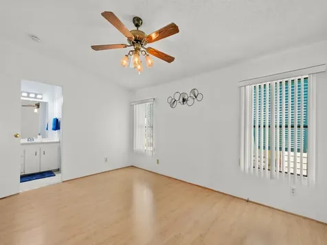 836 Hyacinth Circle Barefoot Bay FL 32976
