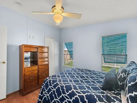 836 Hyacinth Circle Barefoot Bay FL 32976