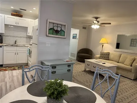 58 Woodland Drive Vero Beach FL 32962