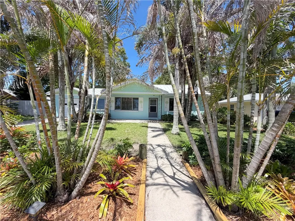 2055 34th Avenue Vero Beach FL 32960