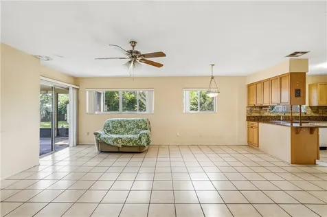 820 23rd Place SW Vero Beach FL 32962