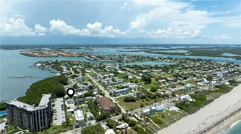 741 Hernando Street Hutchinson Island FL 34949