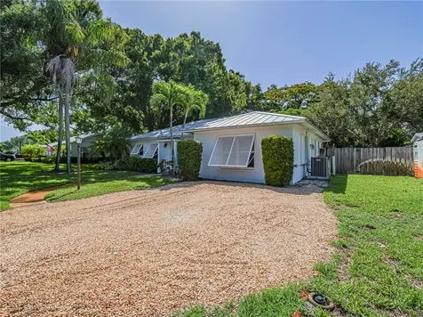 2158 Seville Avenue Vero Beach FL 32960