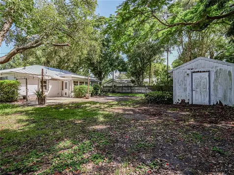 2158 Seville Avenue Vero Beach FL 32960
