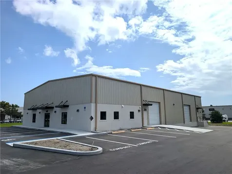 450 Old Dixie Highway Vero Beach FL 32962