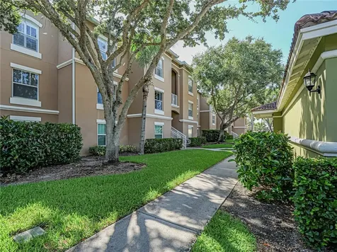 5095 Fairways Circle Vero Beach FL 32967
