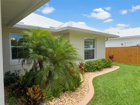 1133 37th Avenue SW Vero Beach FL 32968