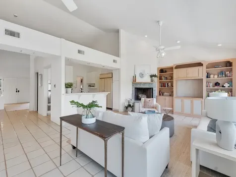 609 Lake Drive Vero Beach FL 32963