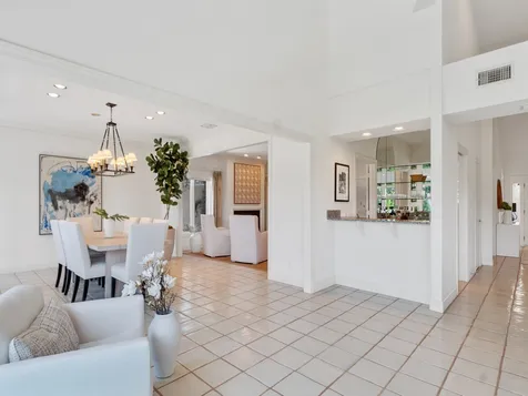 609 Lake Drive Vero Beach FL 32963