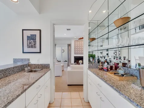609 Lake Drive Vero Beach FL 32963